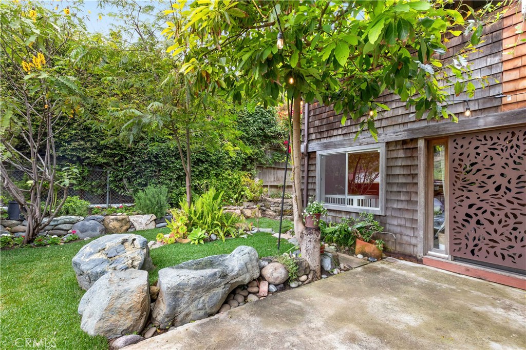 1553 Arroyo Drive