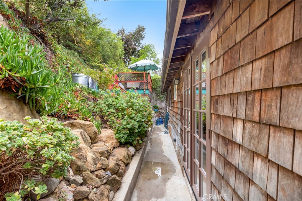 1553 Arroyo Drive