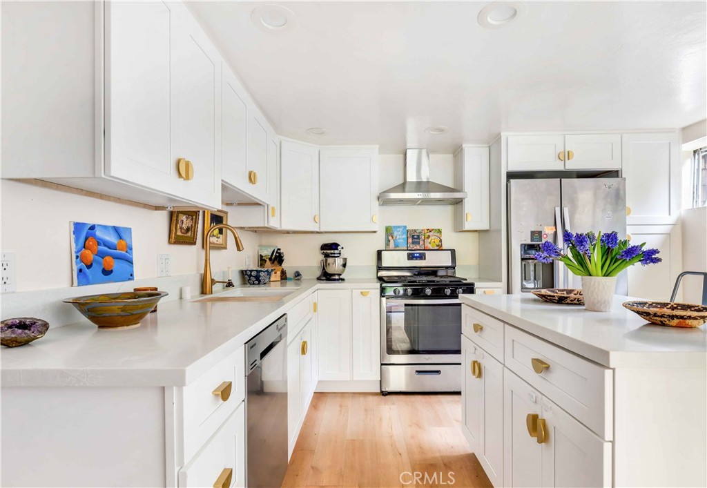 1553 Arroyo Drive