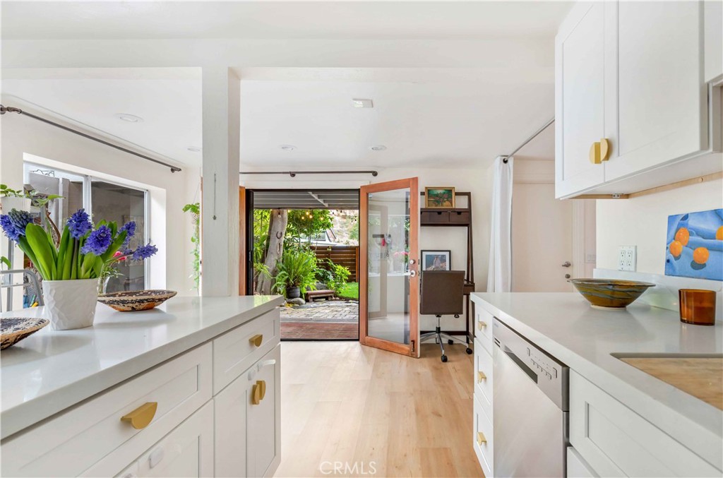 1553 Arroyo Drive