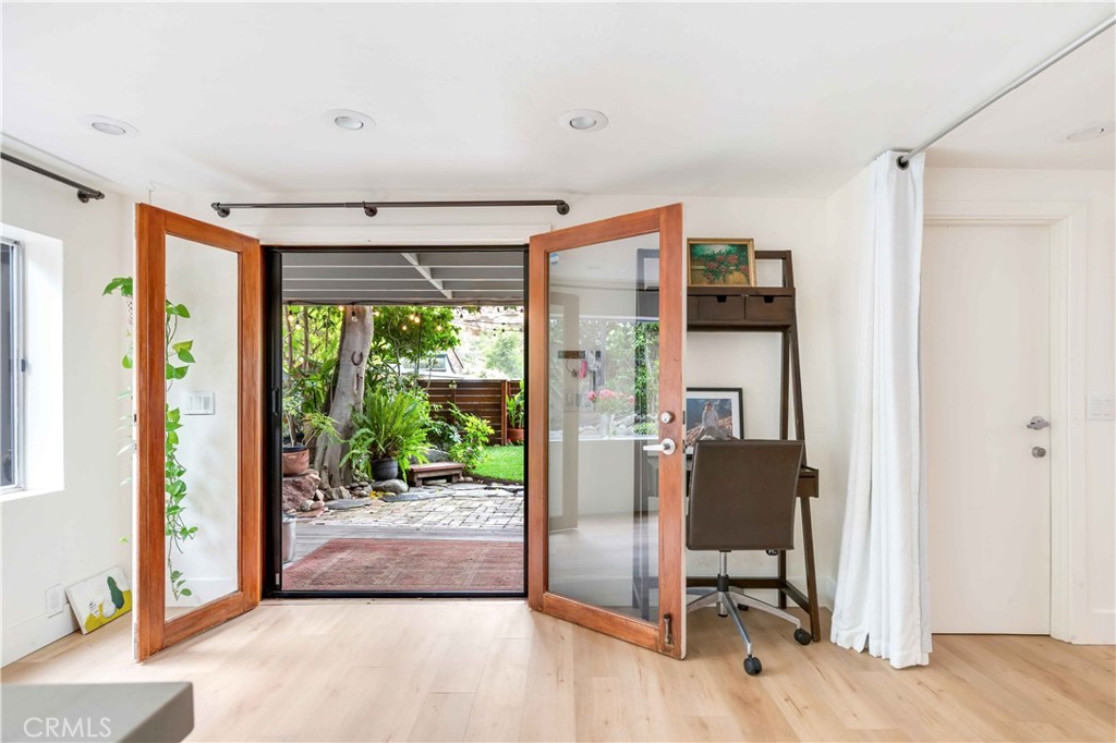1553 Arroyo Drive