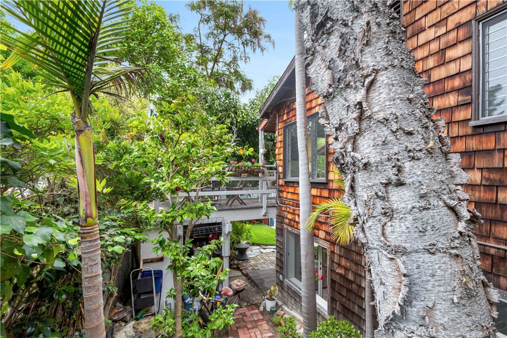 1553 Arroyo Drive