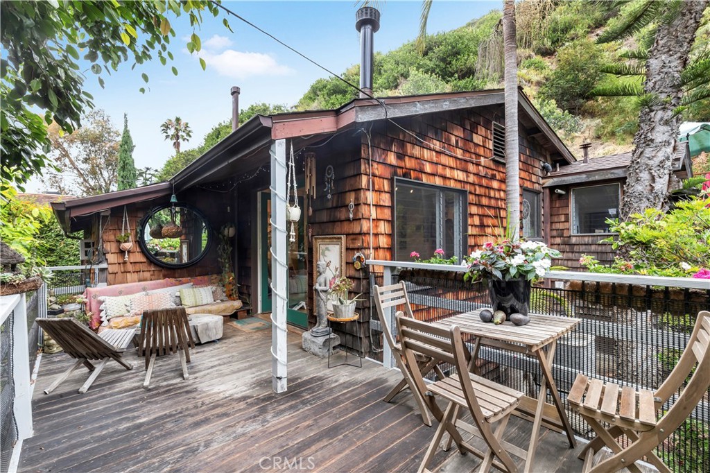 1553 Arroyo Drive