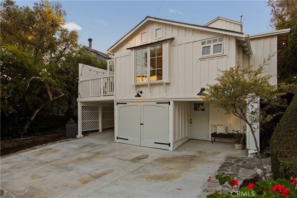 740 Browncroft Drive