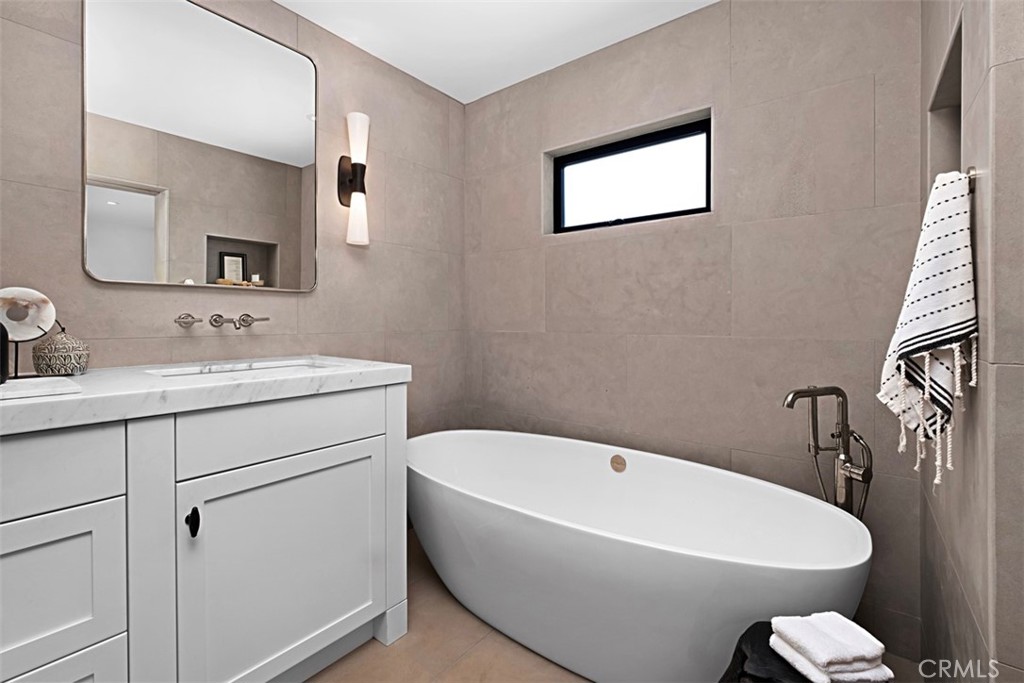 21611 Ocean Vista Drive