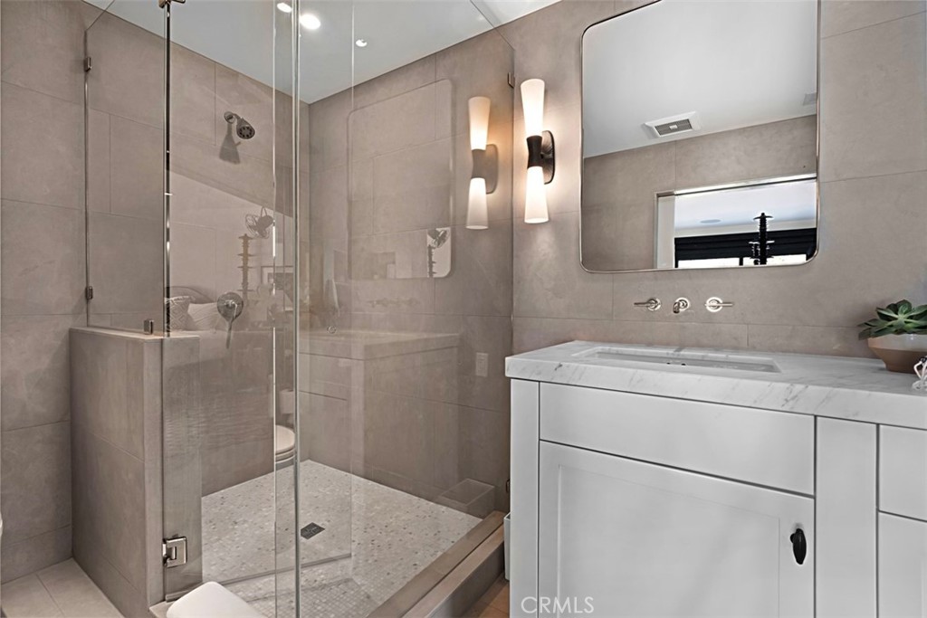 21611 Ocean Vista Drive