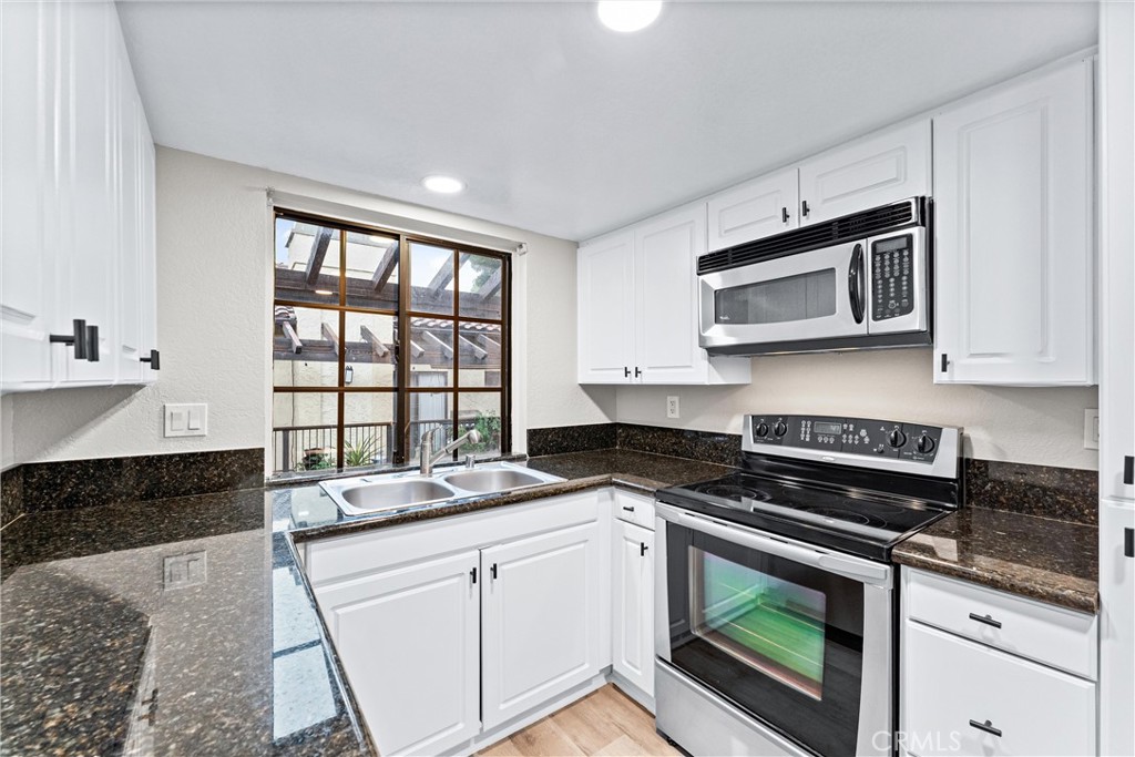 25641 Indian Hill Lane C