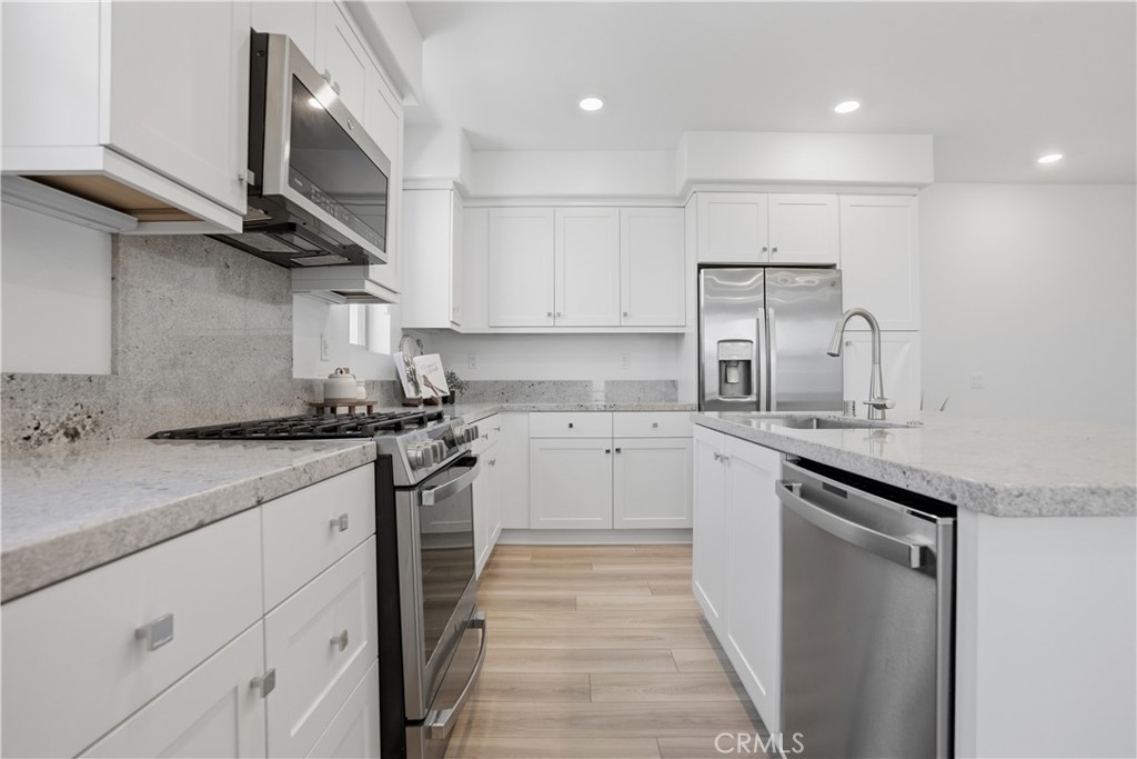 1401 Lasso Way 201