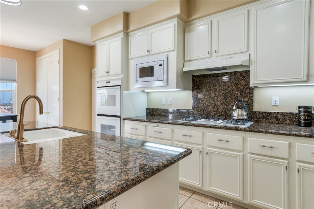 28950 Kennebunk Court