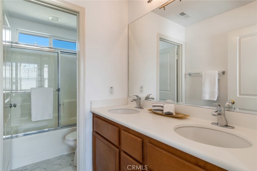 28950 Kennebunk Court