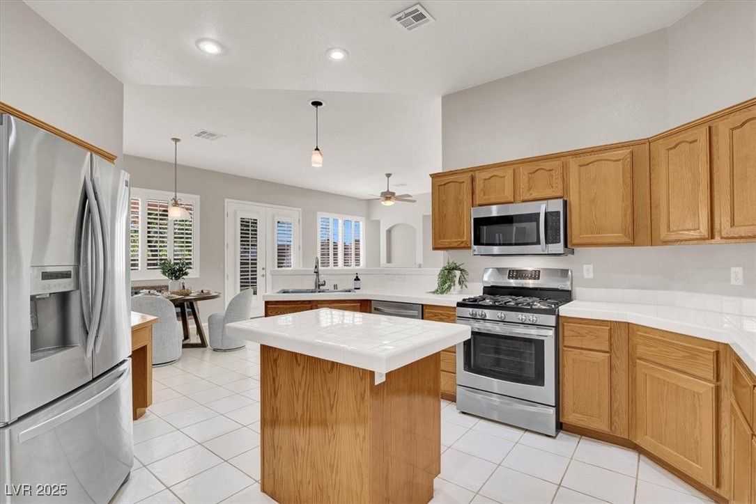 5885 Prospector Trail