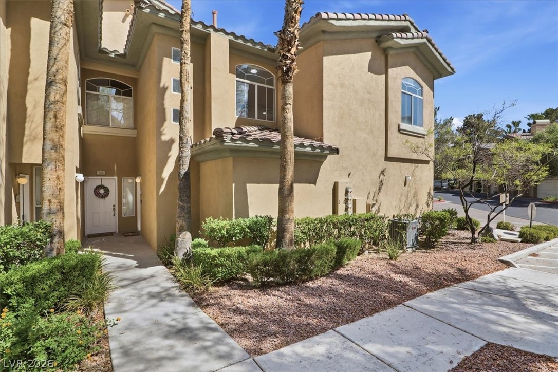 1608 Hills Of Red Drive 201