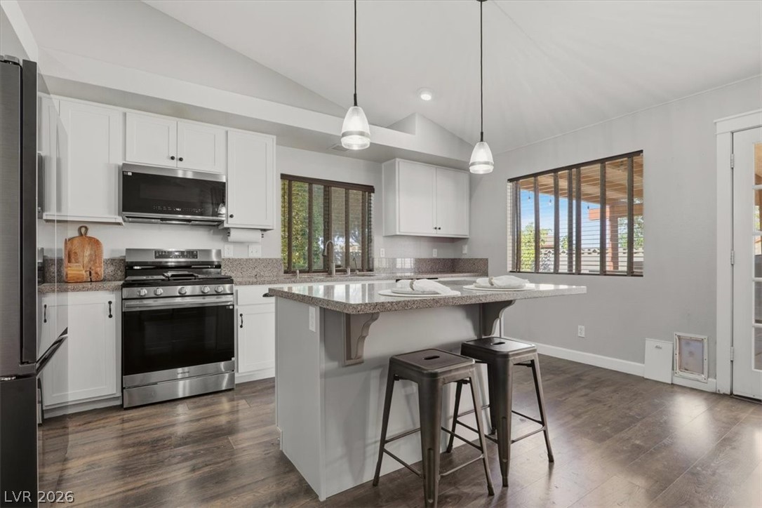 5528 Rock Creek Lane