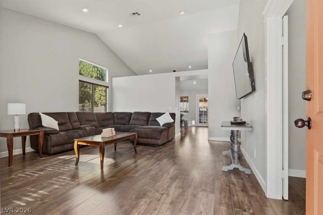 5528 Rock Creek Lane