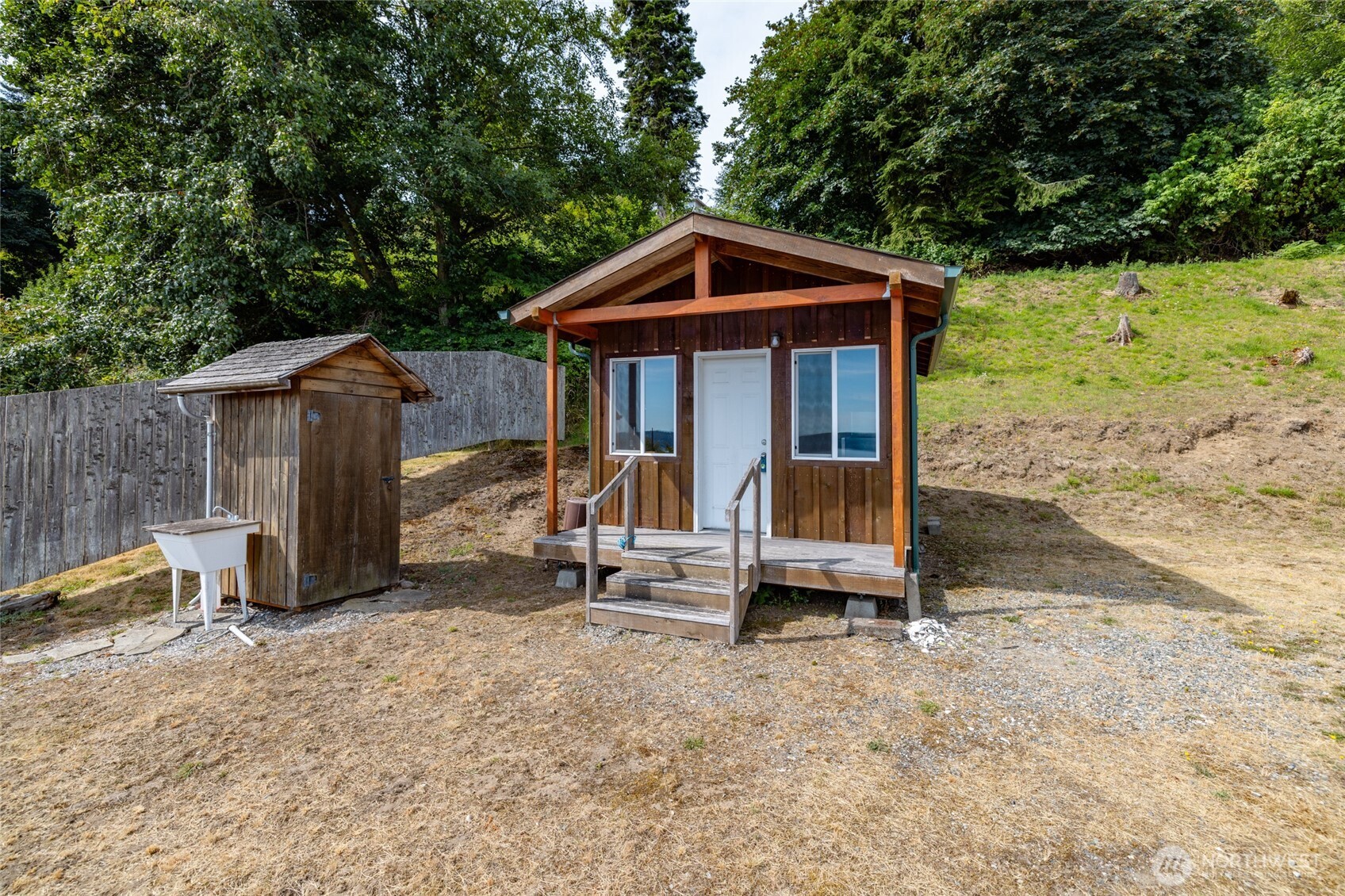 2217 Cranes Landing Drive
