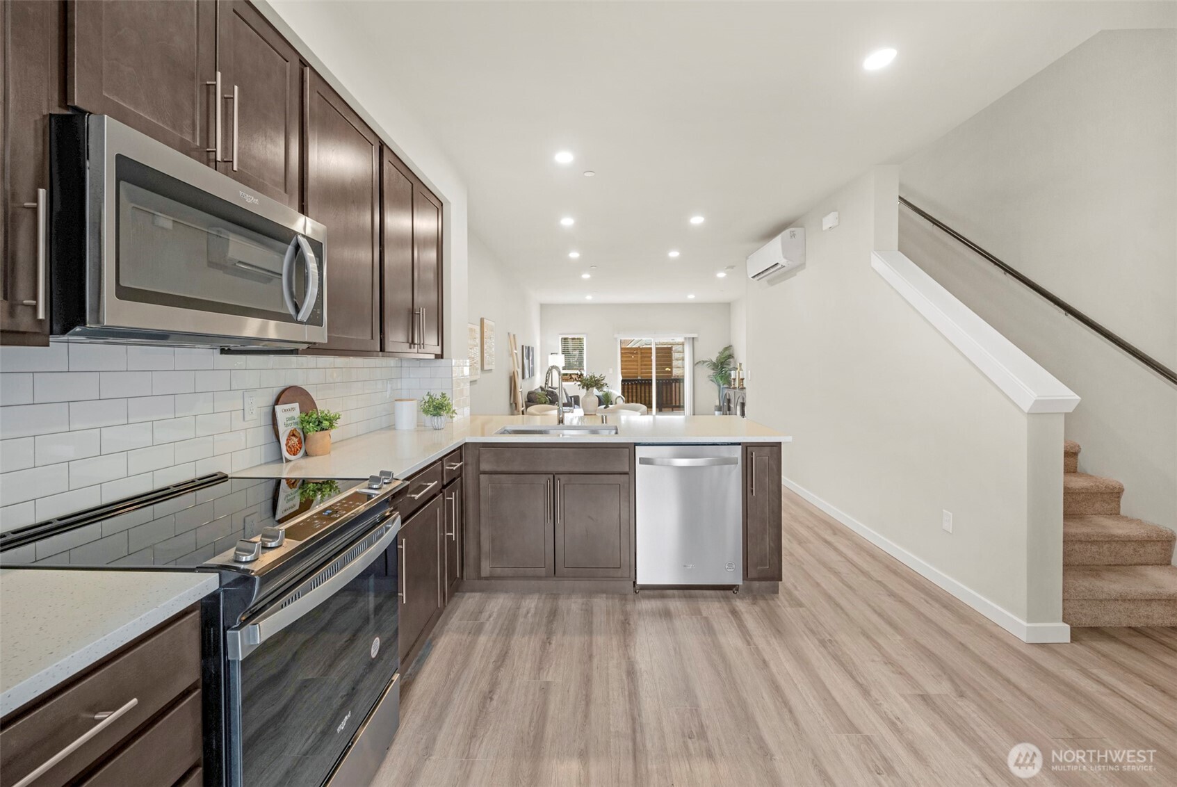 14925 44th Avenue W Unit: A4