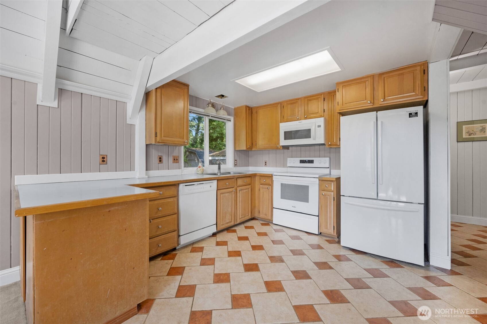 1010 Dyer Road