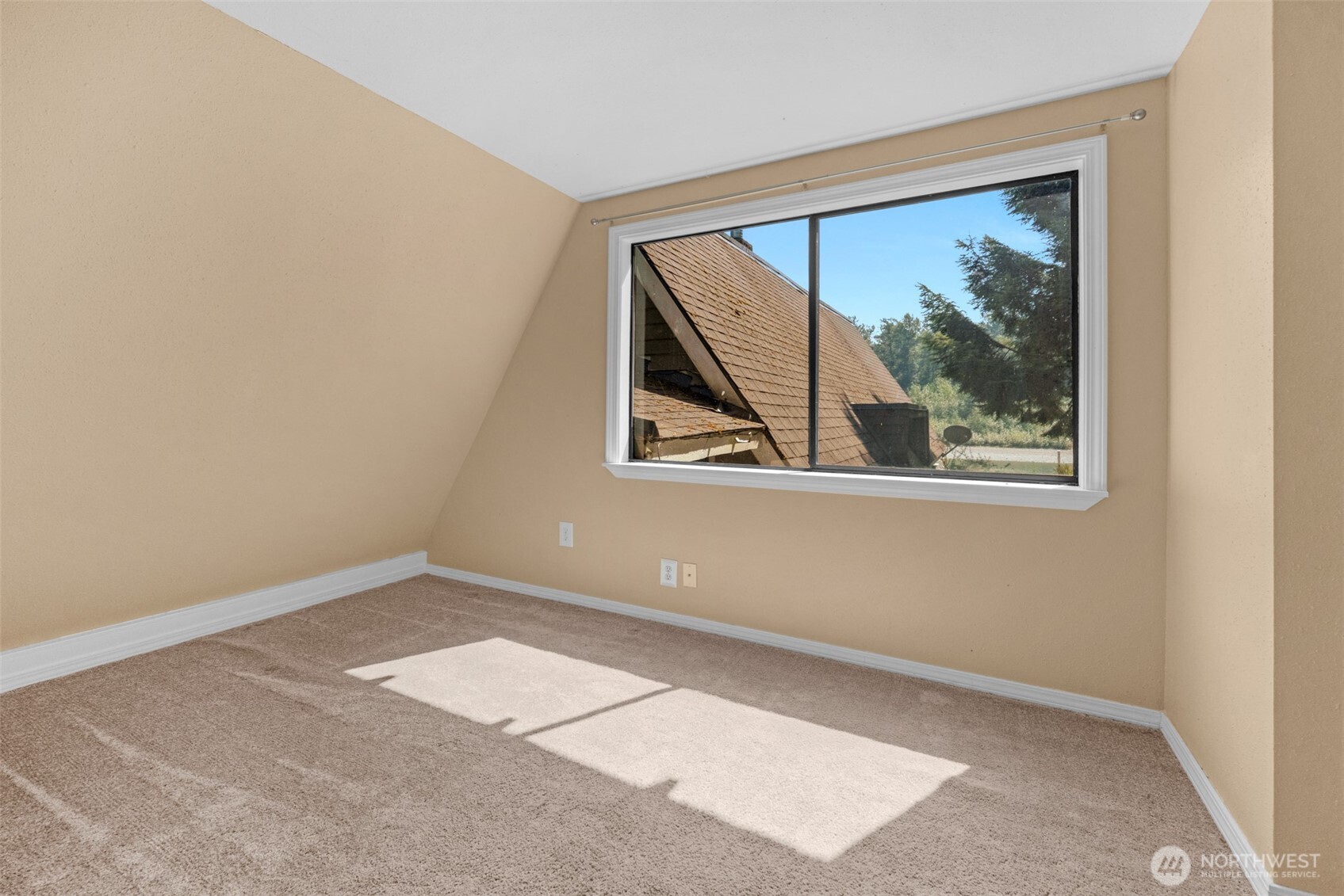 1010 Dyer Road
