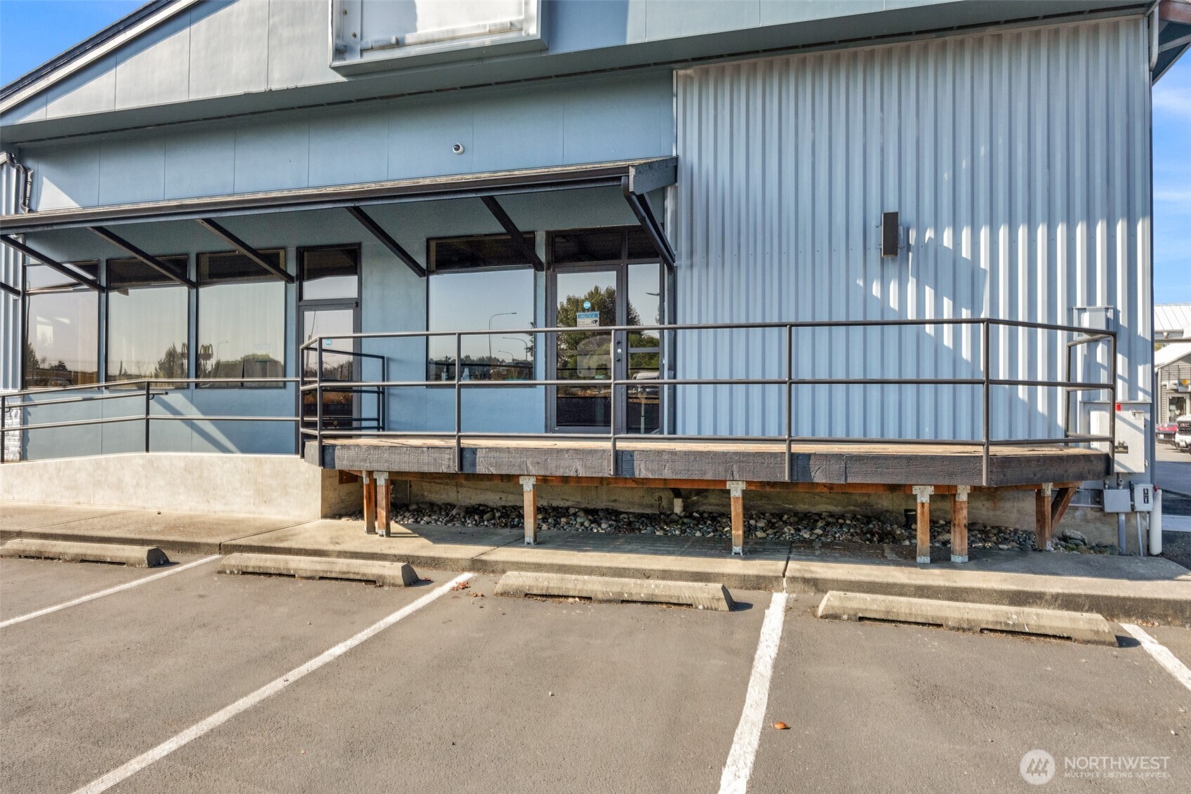 400 W Rio Vista Avenue