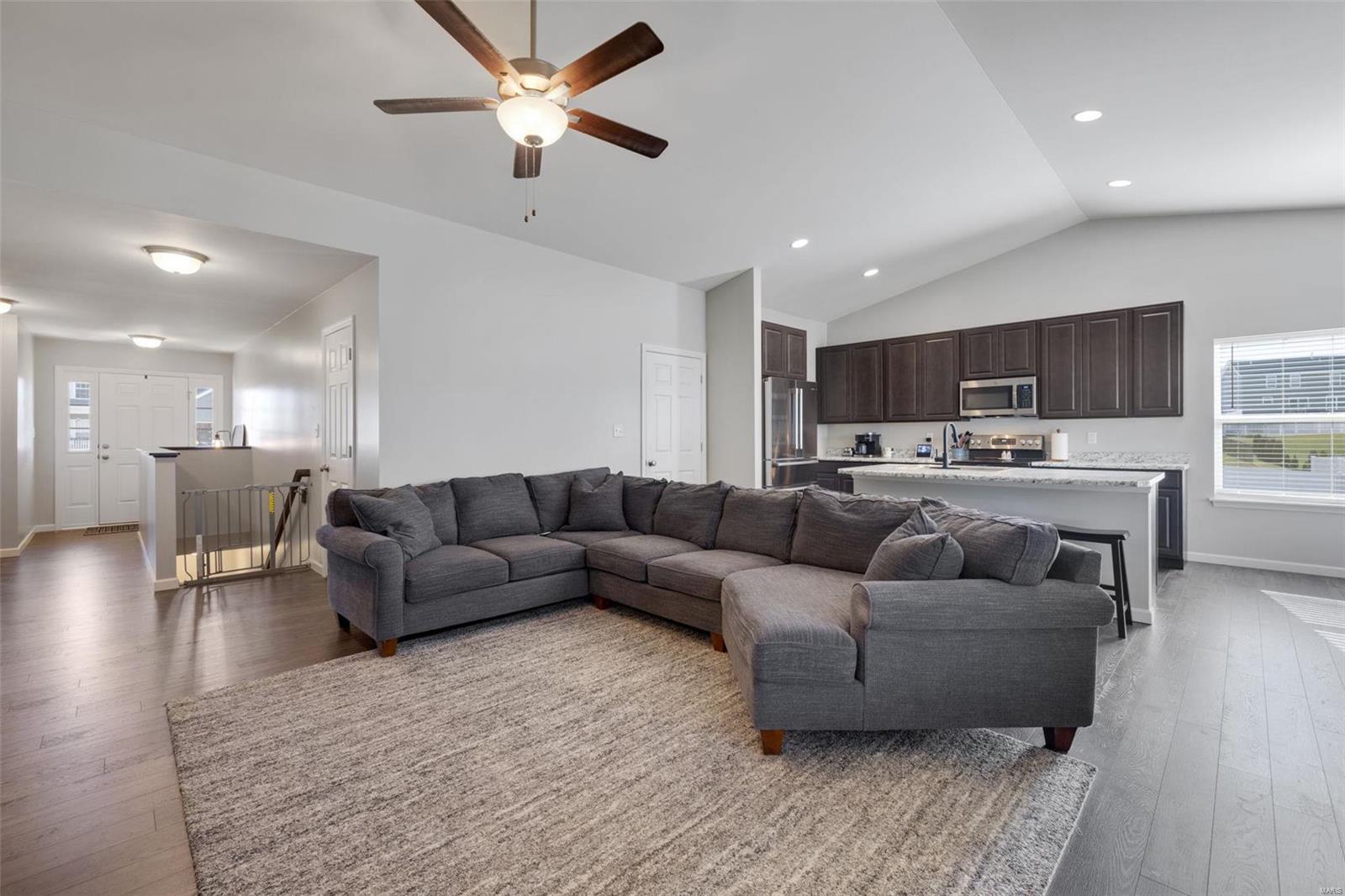 221 Brookview Way Court