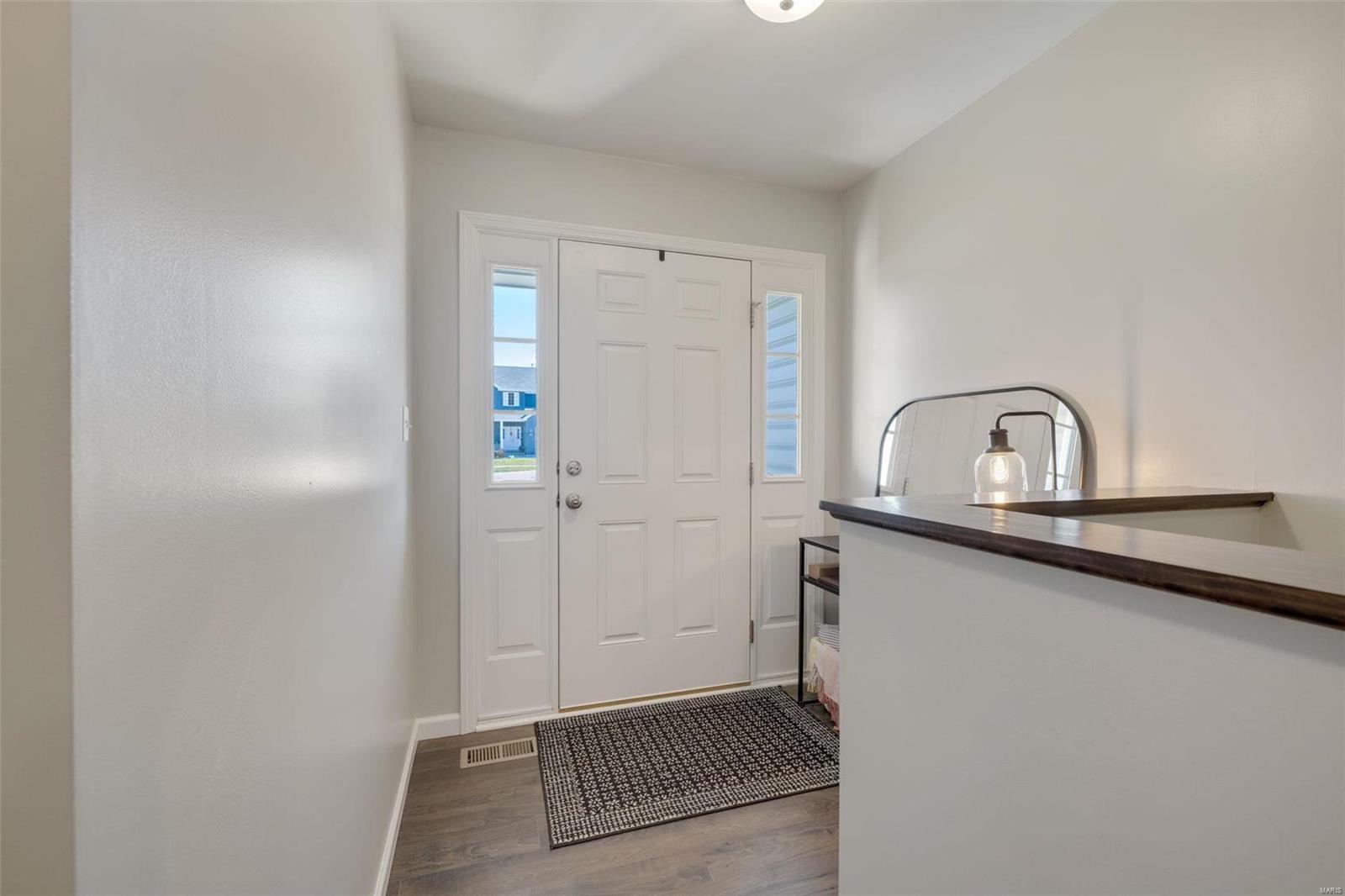 221 Brookview Way Court