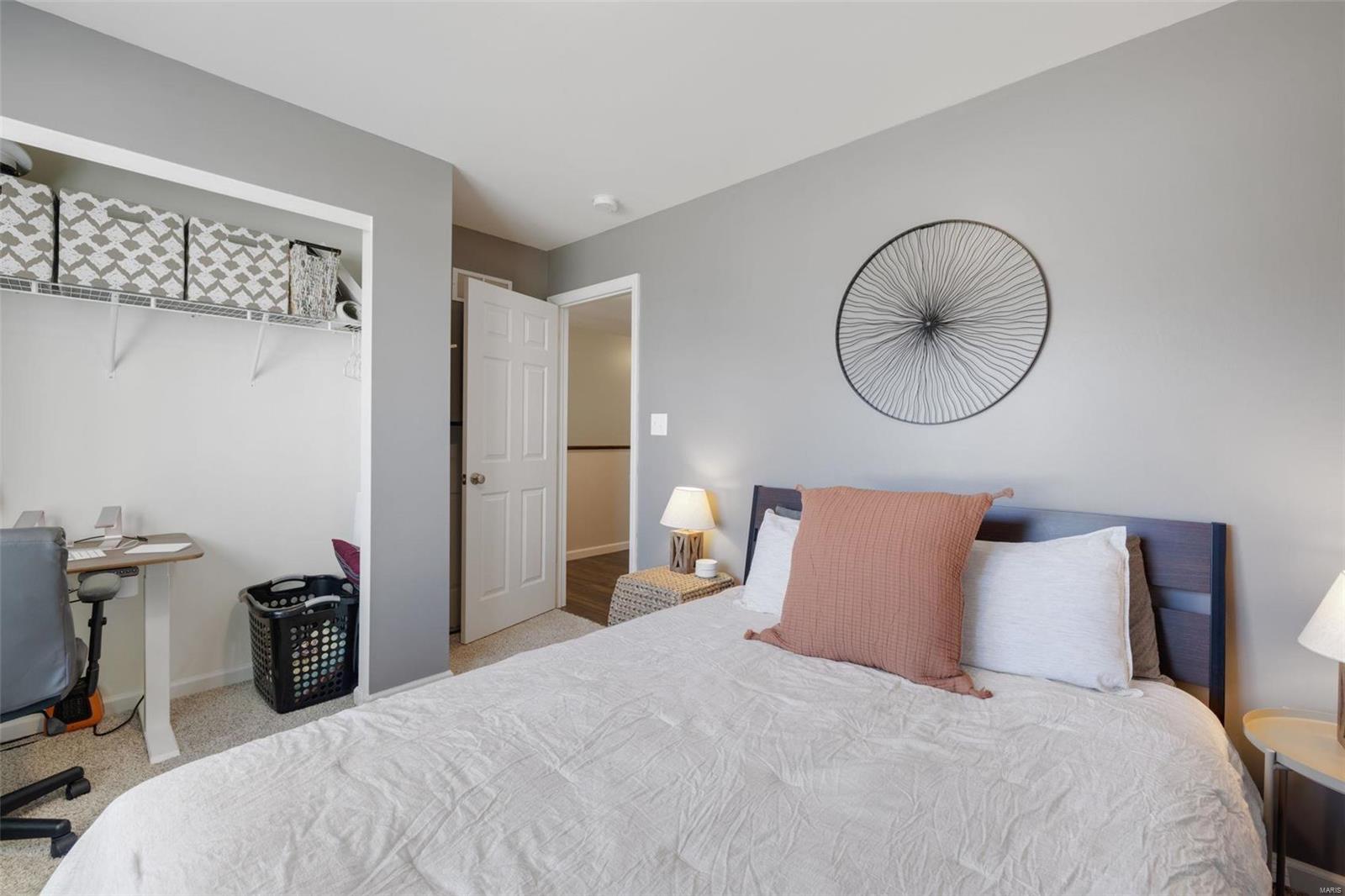 221 Brookview Way Court