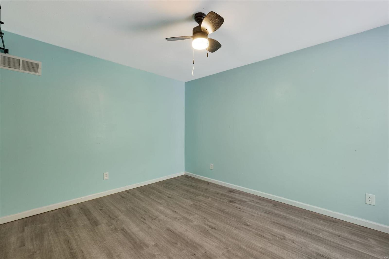 17253 Portland Crest Court