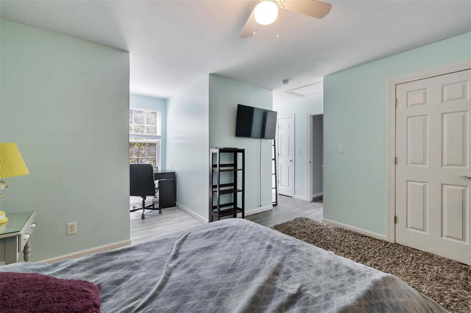 17253 Portland Crest Court