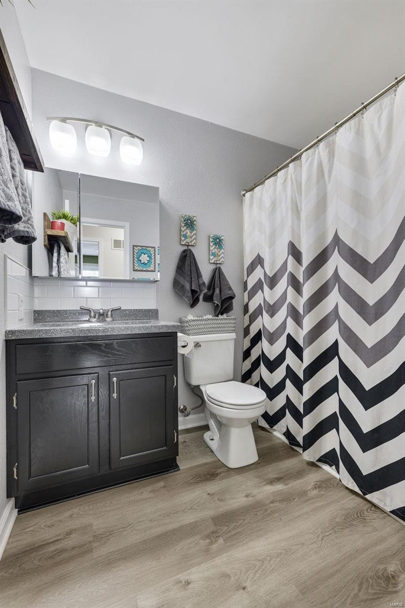 1229 Crystal Heights Road