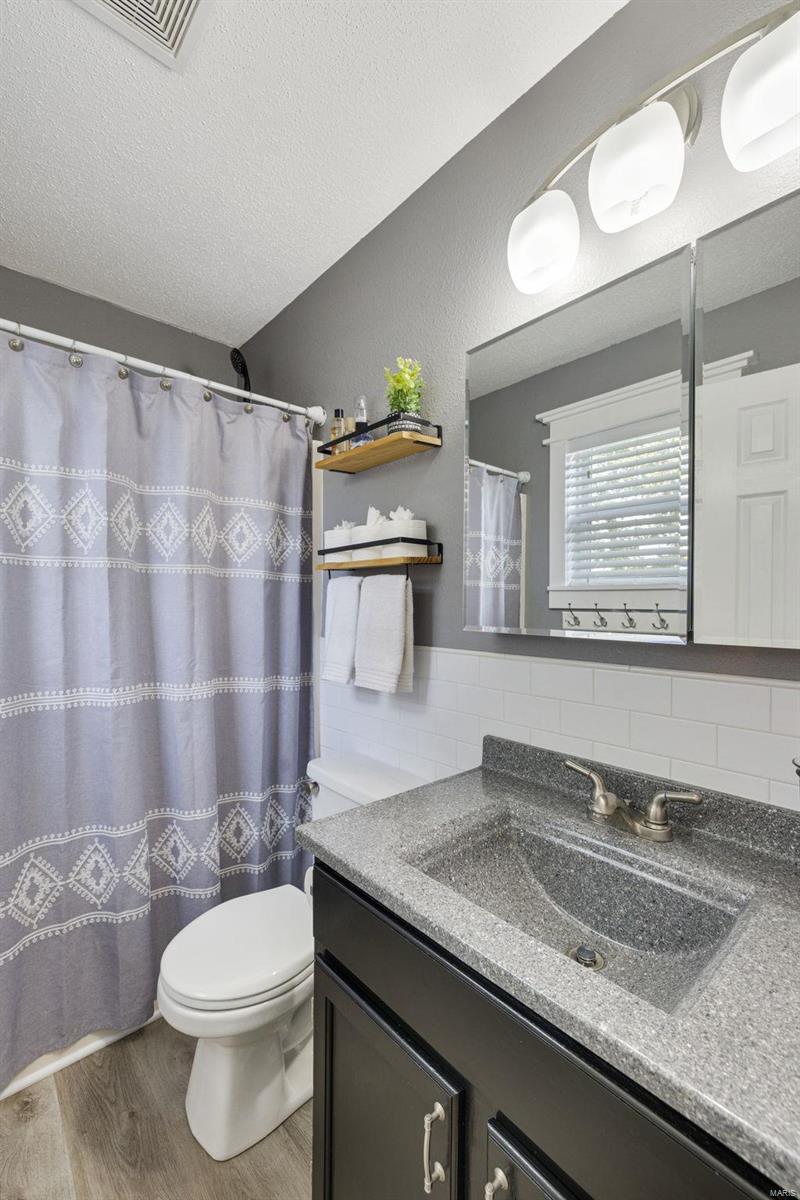 1229 Crystal Heights Road