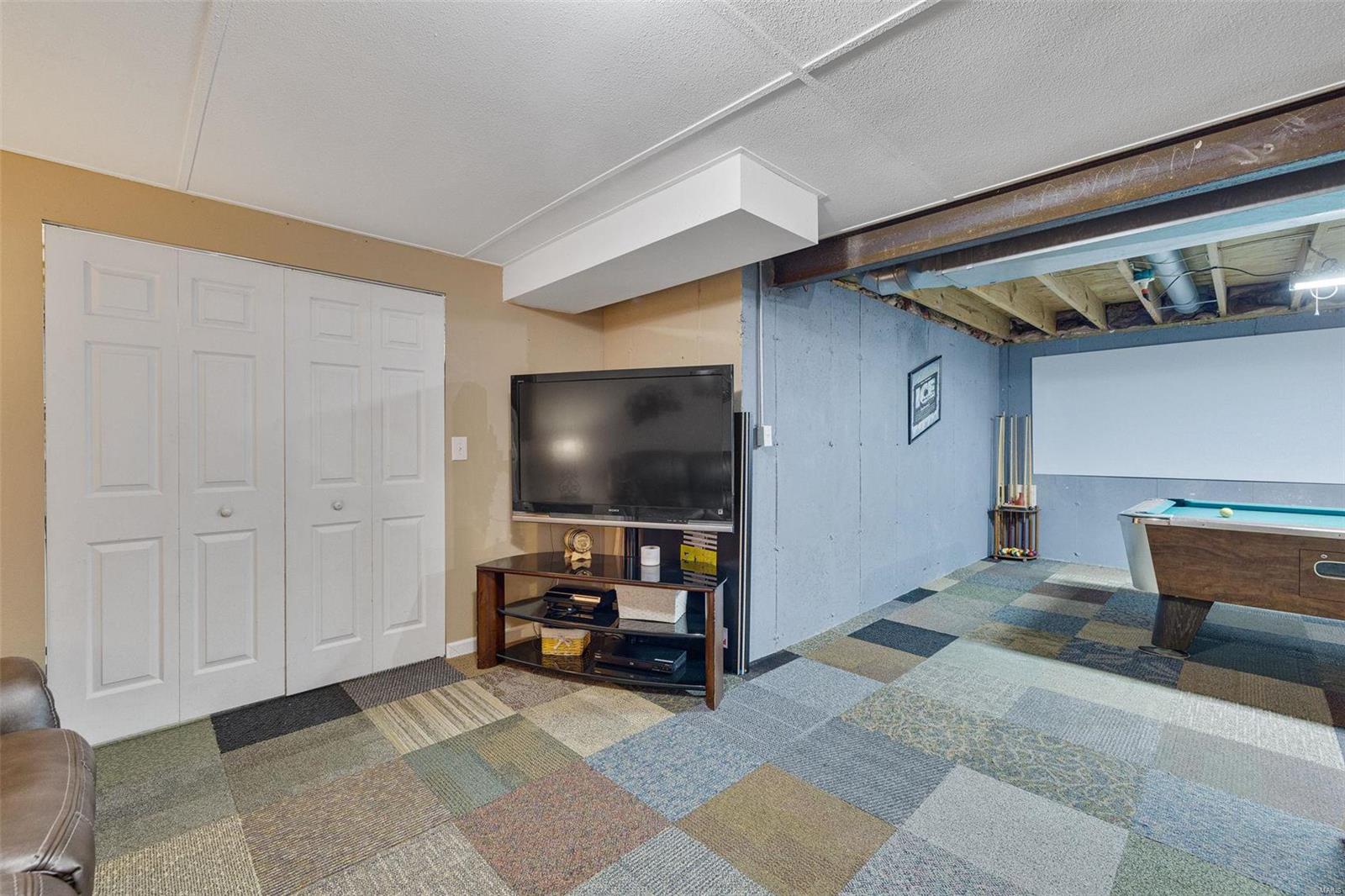 1229 Crystal Heights Road