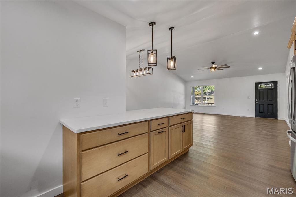 211 Easy Street