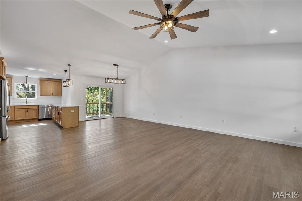 211 Easy Street