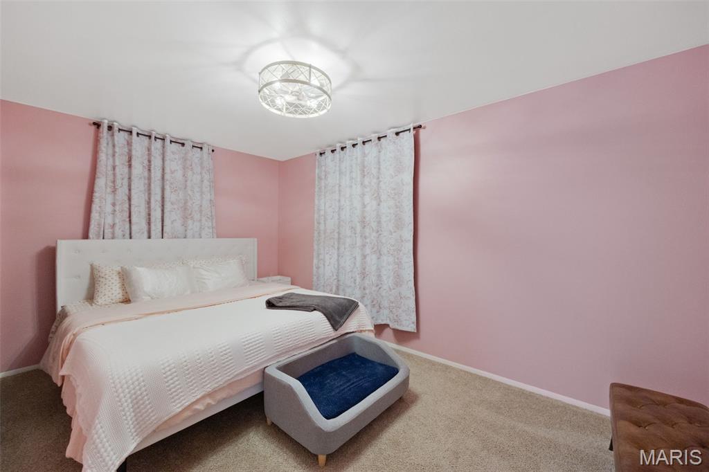 200 Calbreath Court