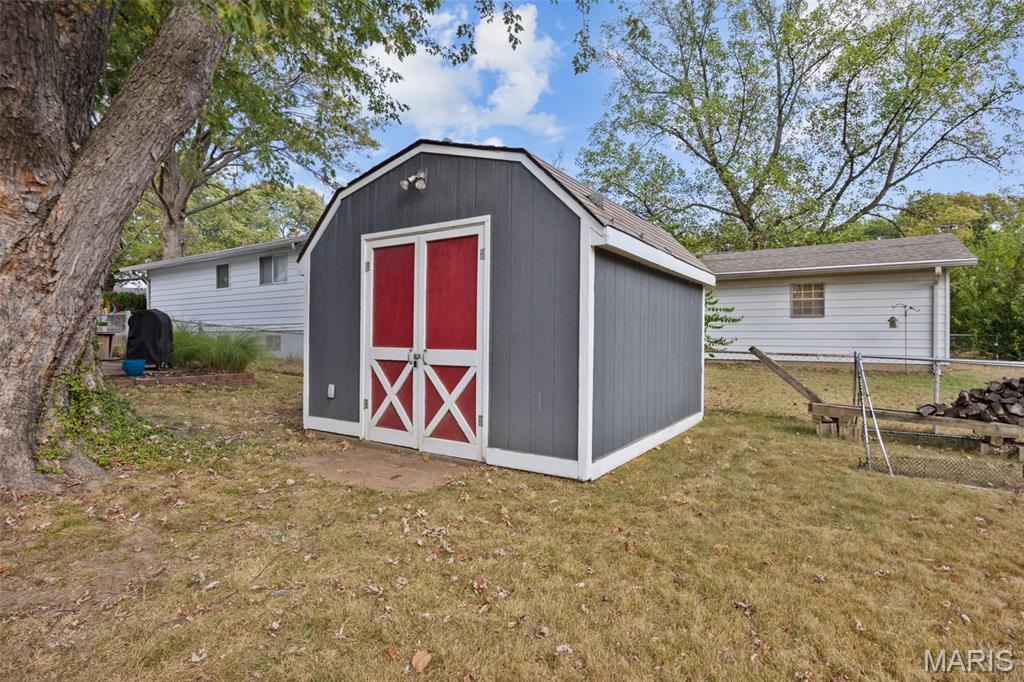 200 Calbreath Court