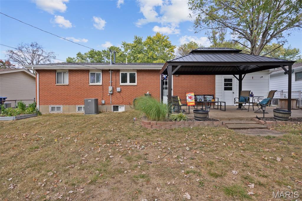 200 Calbreath Court