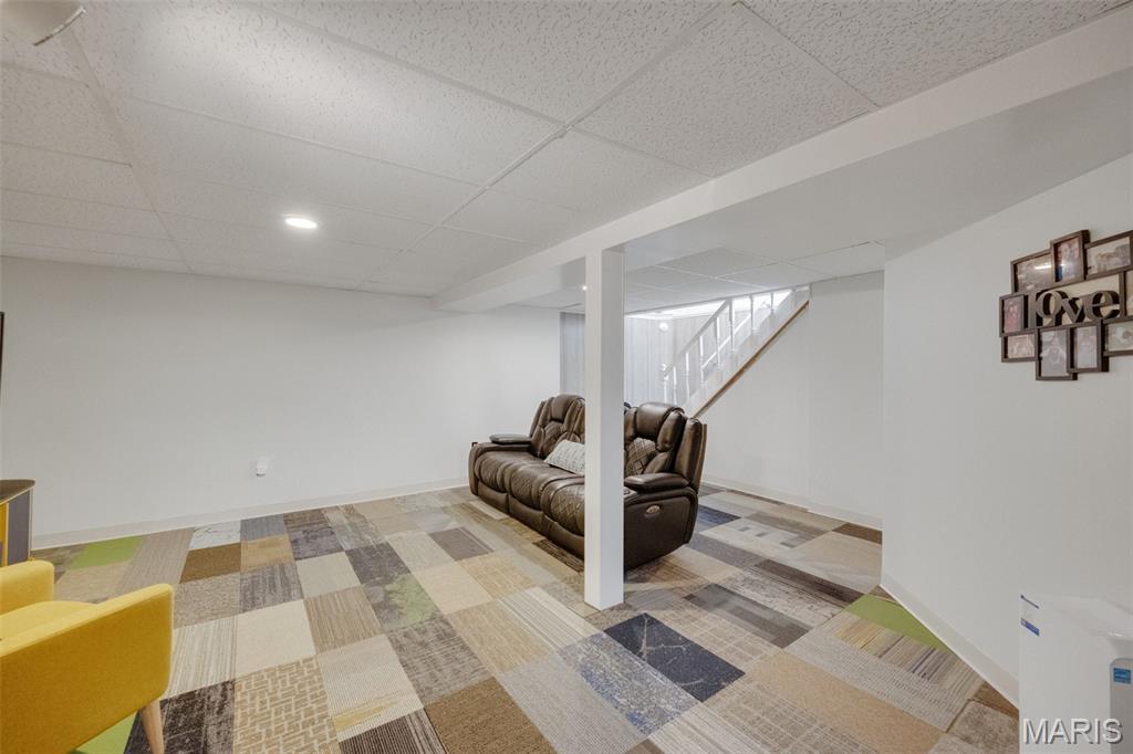 200 Calbreath Court