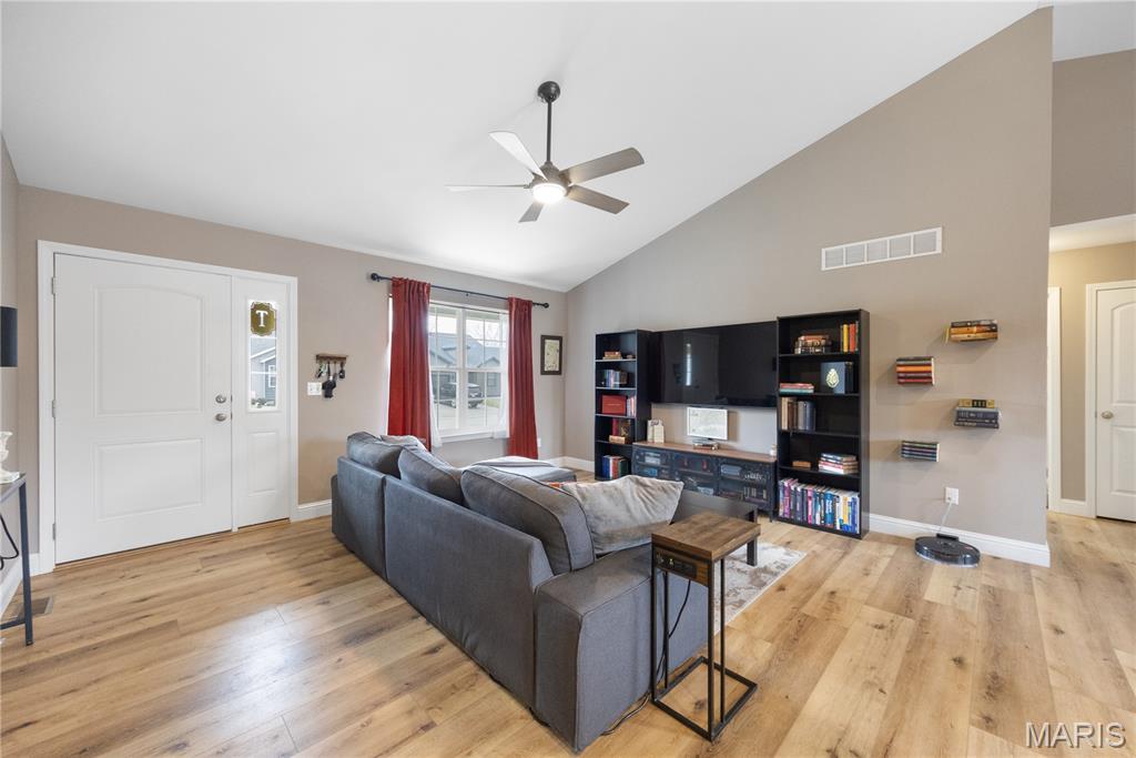 1136 Stone Henge Court