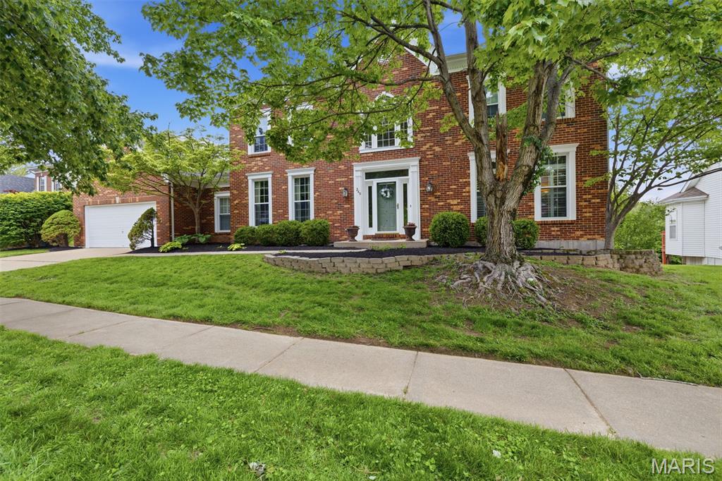 249 Woodcliffe Place Drive