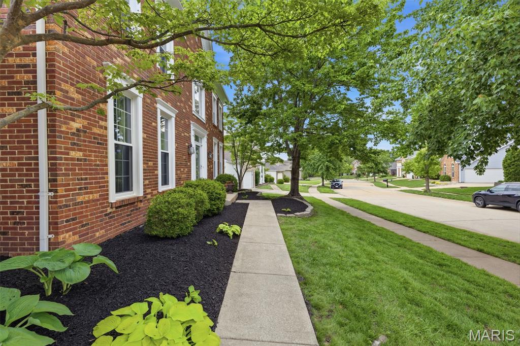 249 Woodcliffe Place Drive