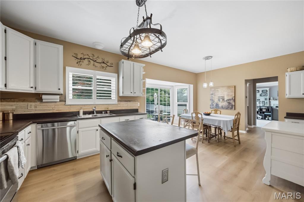 249 Woodcliffe Place Drive