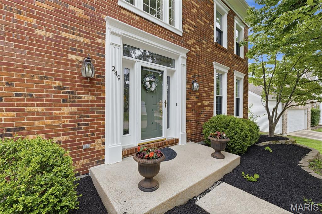 249 Woodcliffe Place Drive