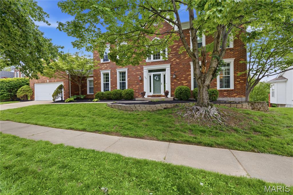 249 Woodcliffe Place Drive