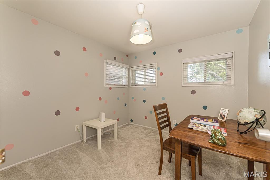 7104 Fernbrook Drive
