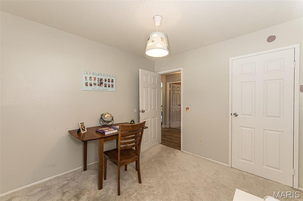 7104 Fernbrook Drive