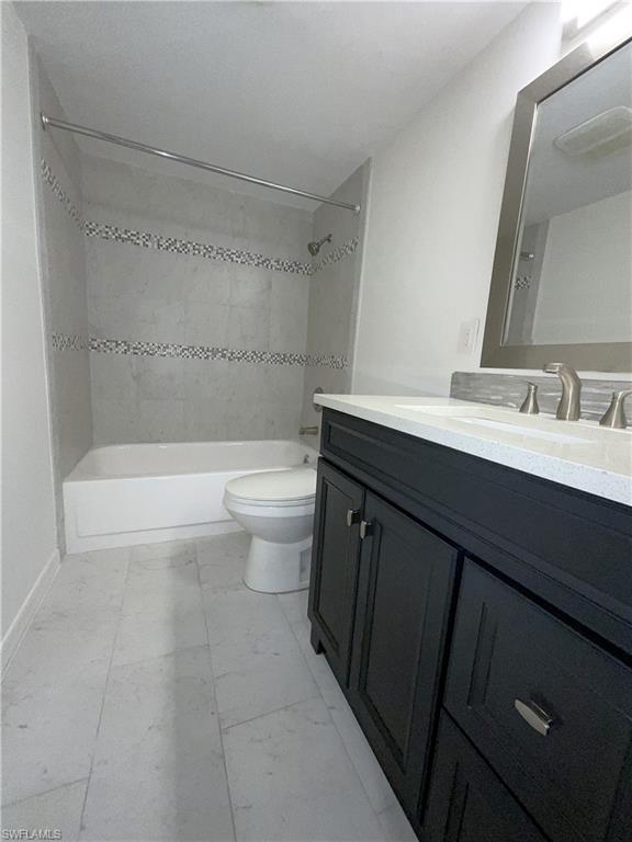 4170 Crayton RD # C8