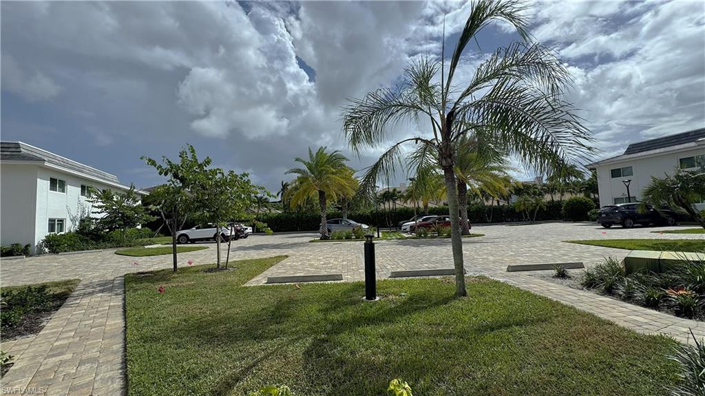 4170 Crayton RD # C8