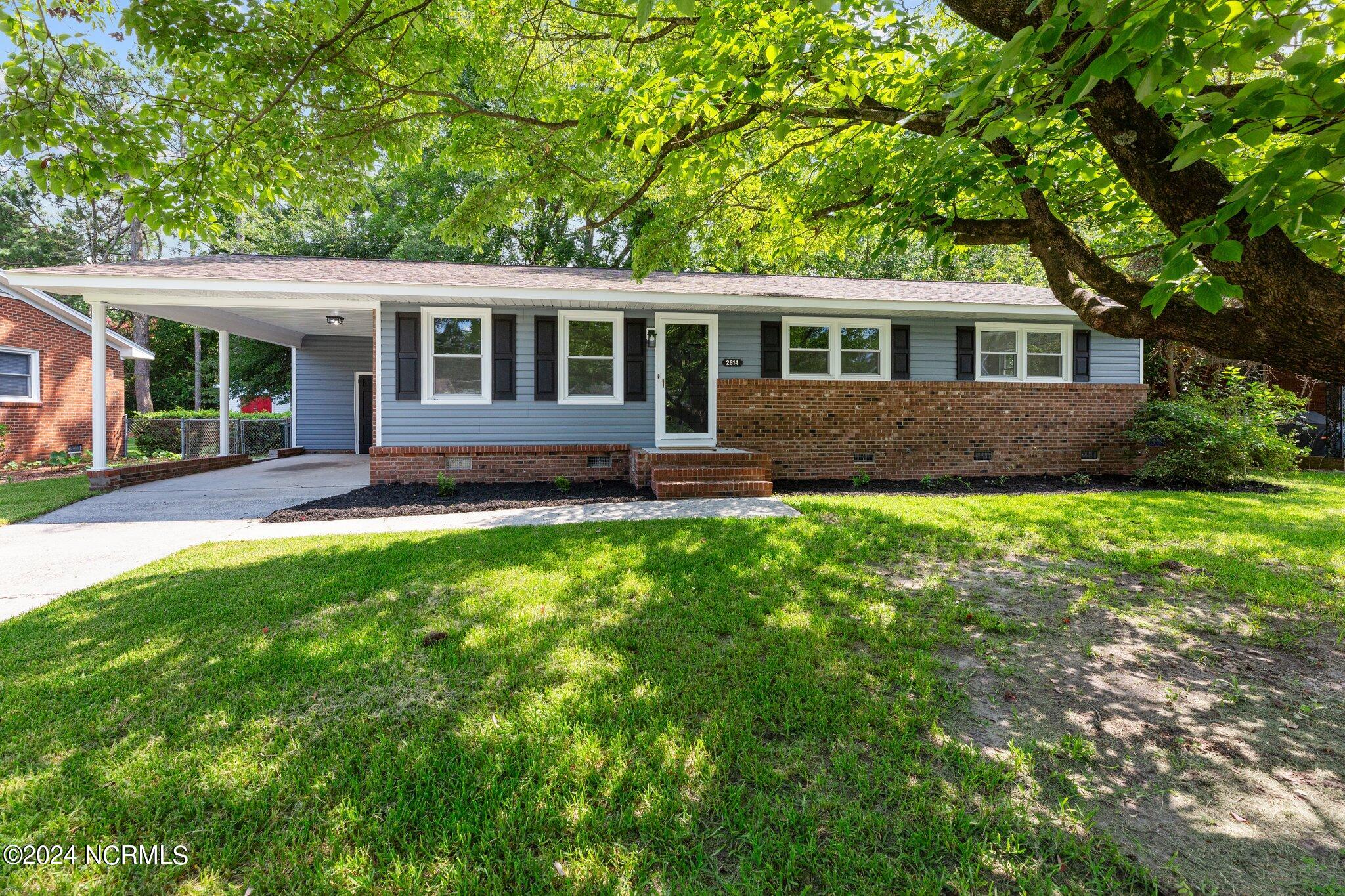 2614 S Wright Road