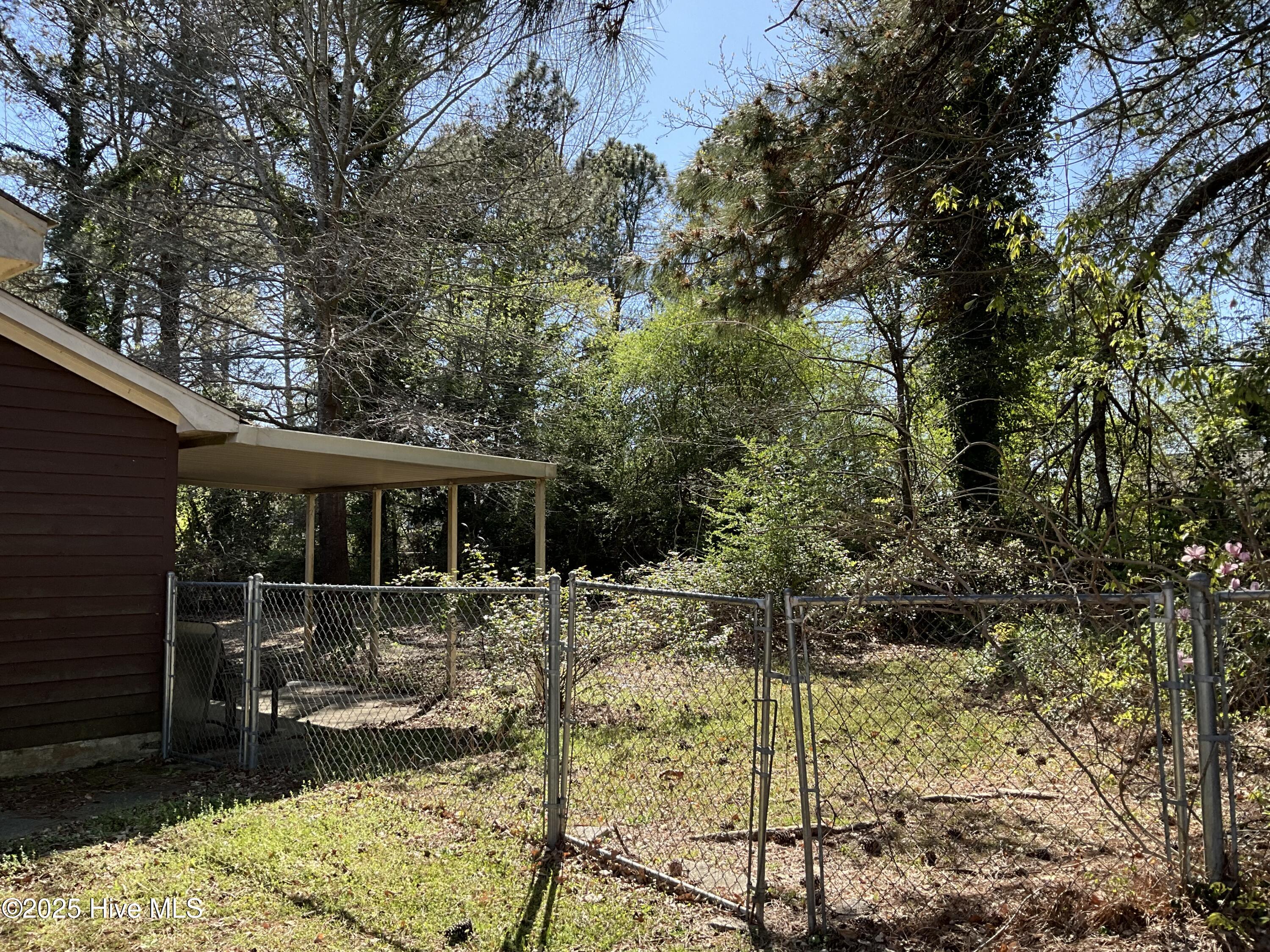 2943 Birdsong Circle