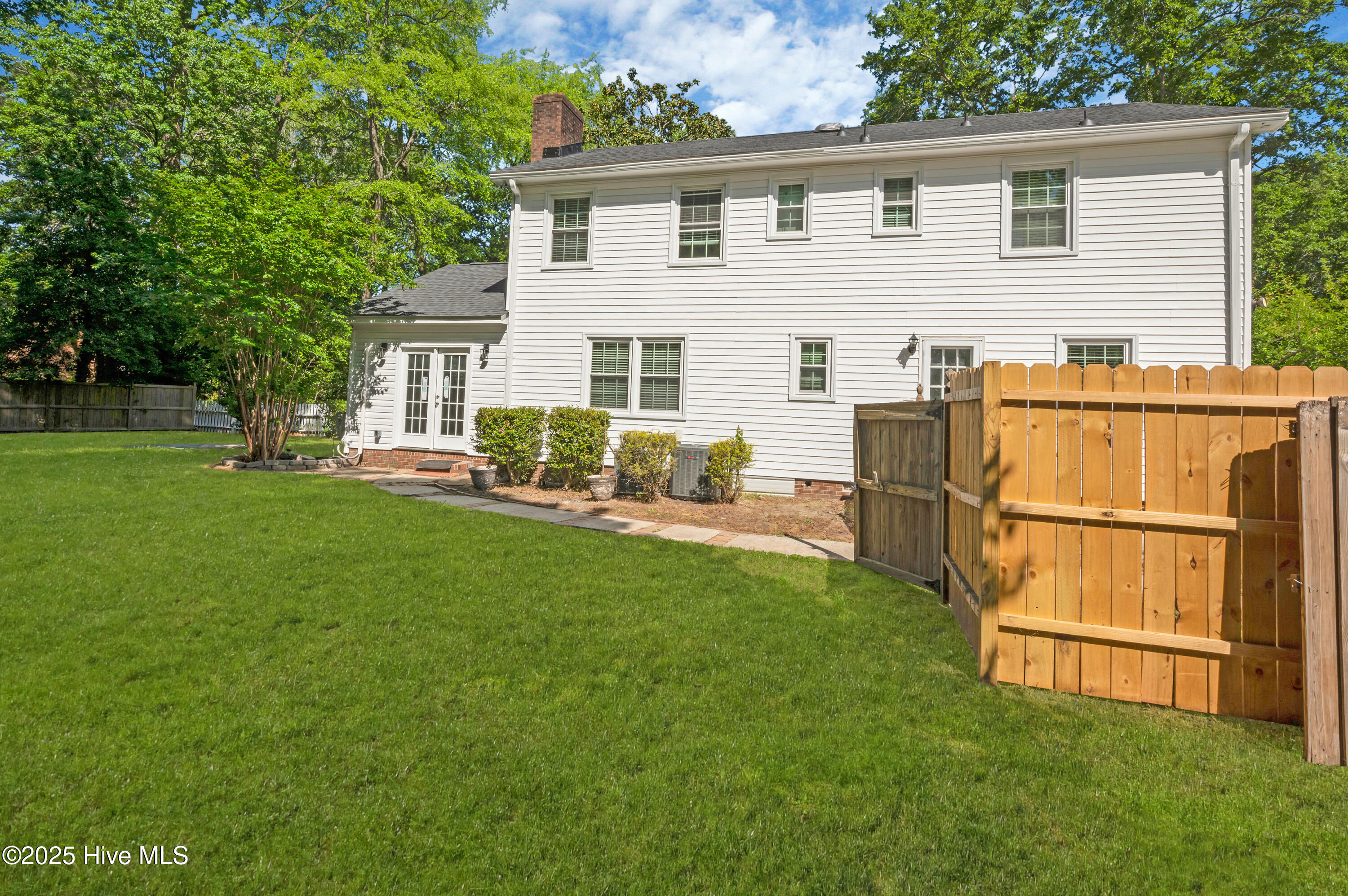 401 Club Pines Drive